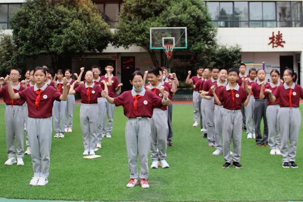 入校课程展示 (6) 入校课程展示 (6)